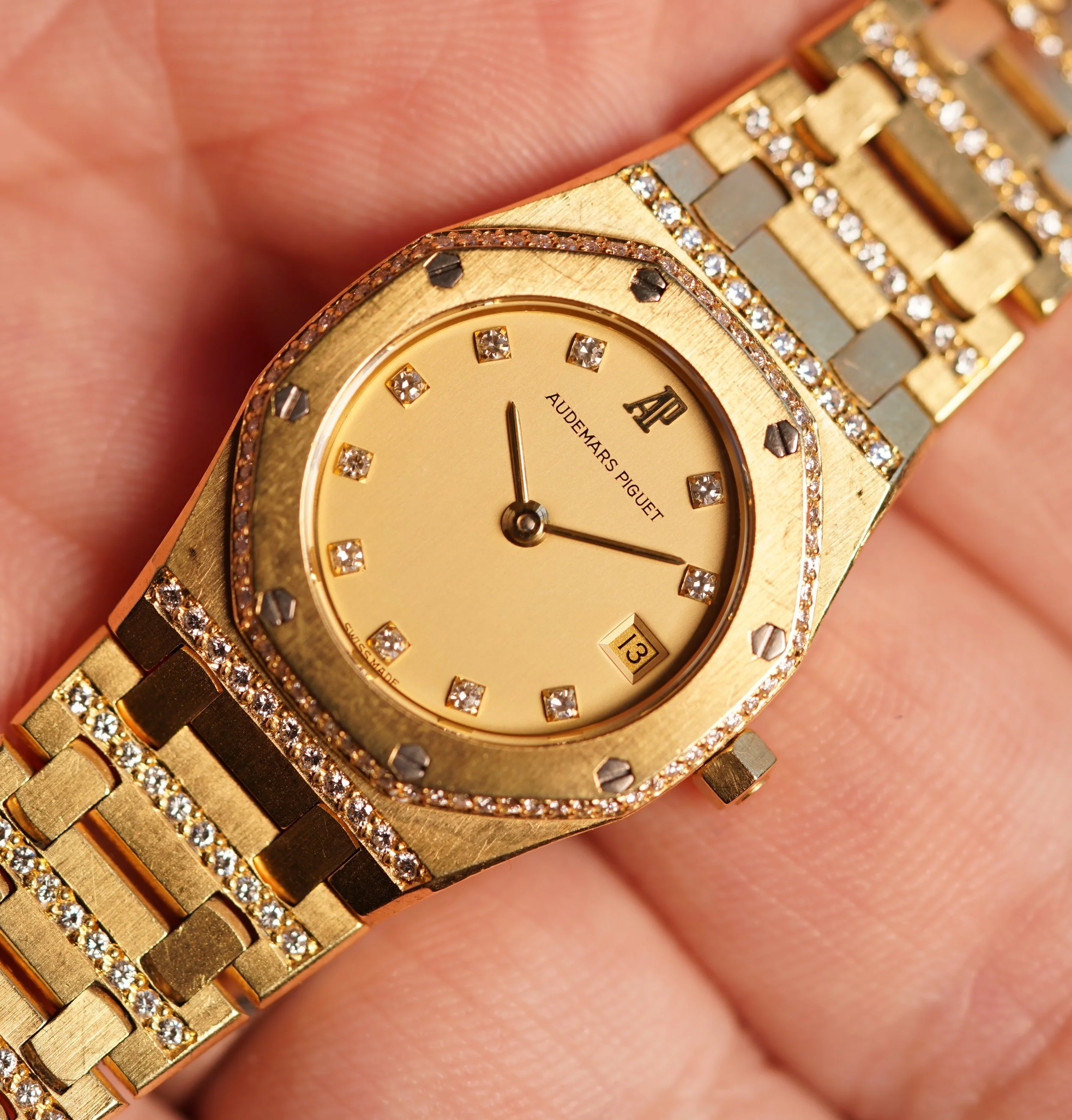 Audemars Piguet Royal Oak Reference 66270.BA — Wind Vintage